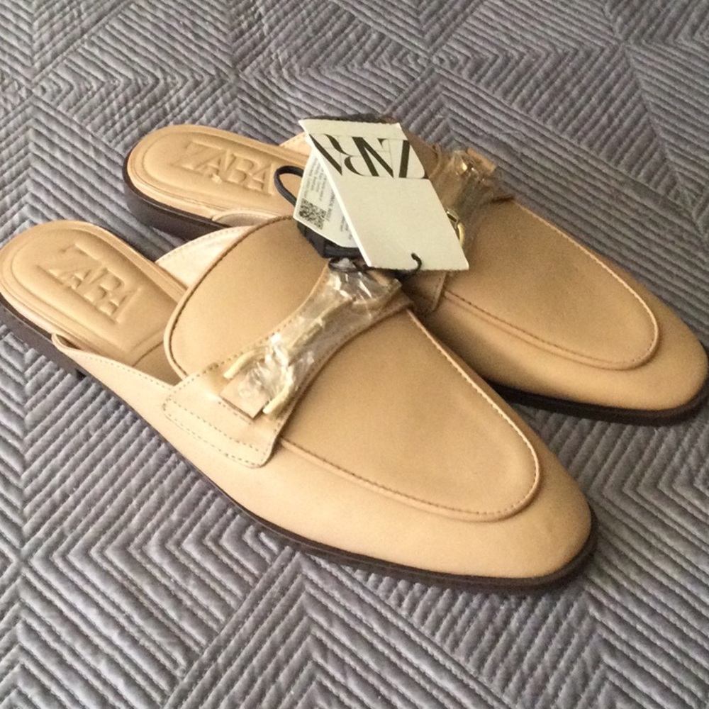 Zara size 7.5 (38) tan leather shoes for women